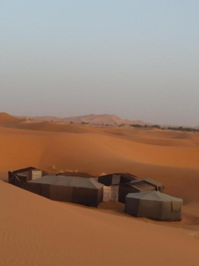 Merzouga Camp And Hostel Dış mekan fotoğraf