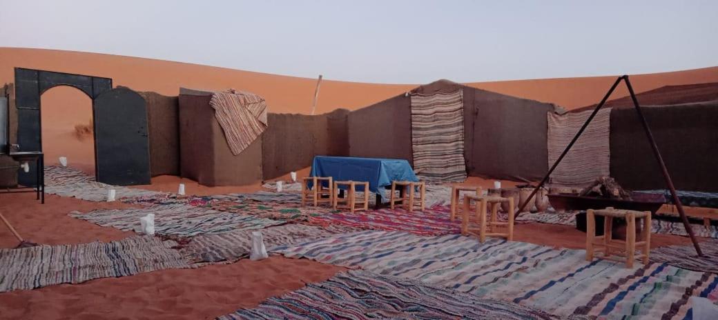 Merzouga Camp And Hostel Dış mekan fotoğraf