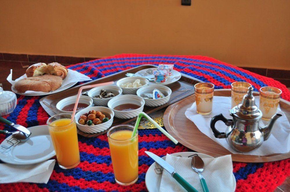 Merzouga Camp And Hostel Dış mekan fotoğraf