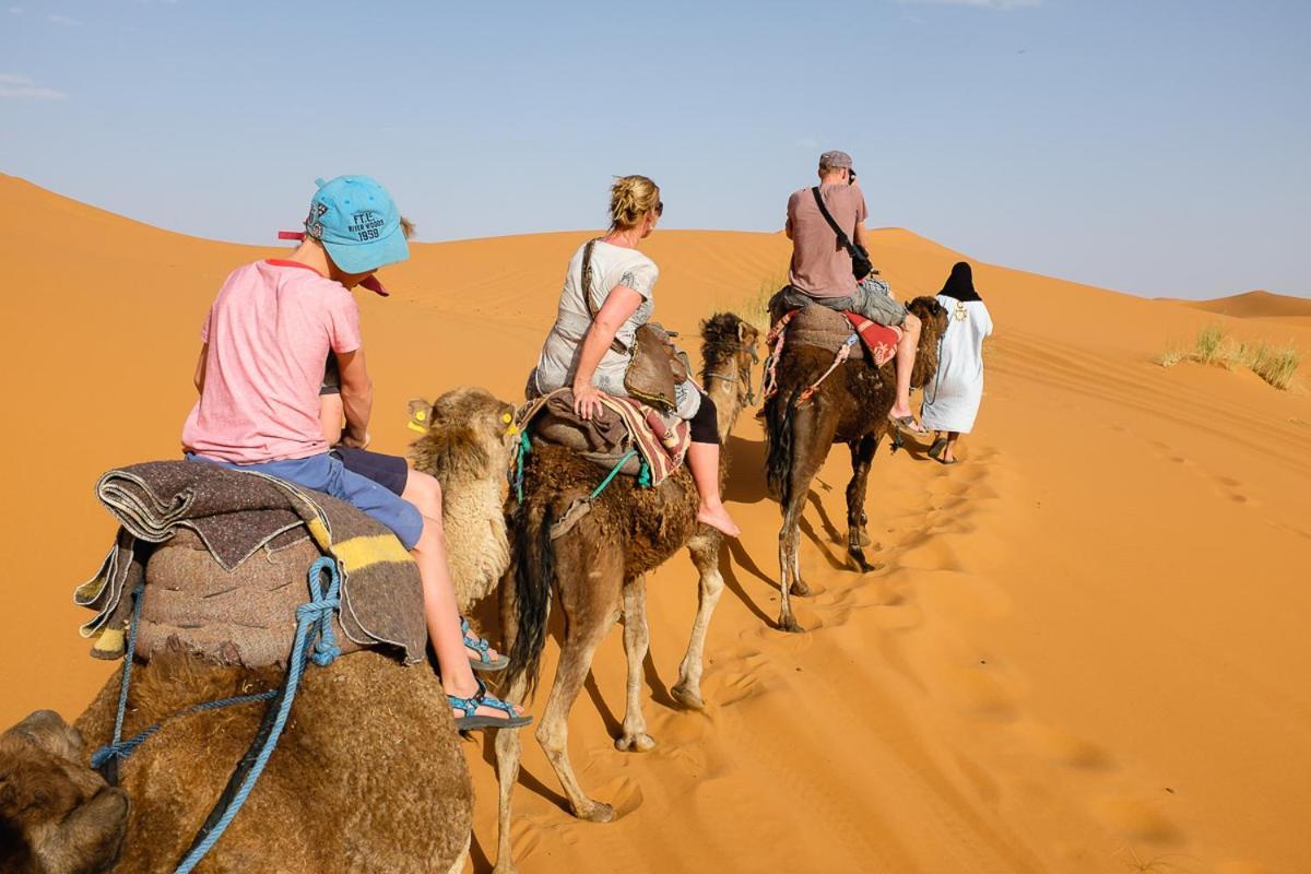 Merzouga Camp And Hostel Dış mekan fotoğraf